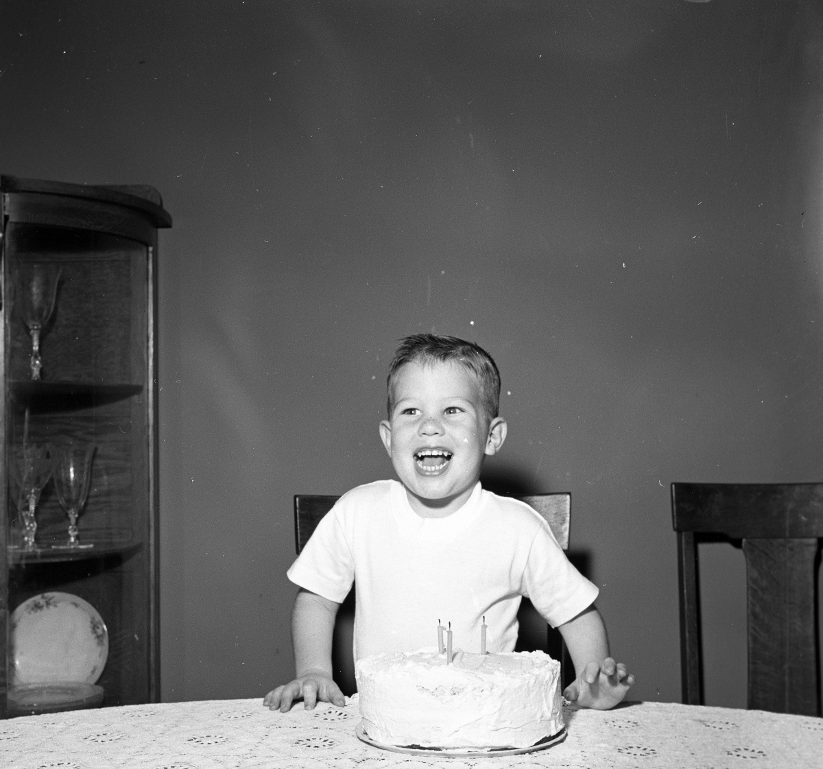 Davis boy with cake.