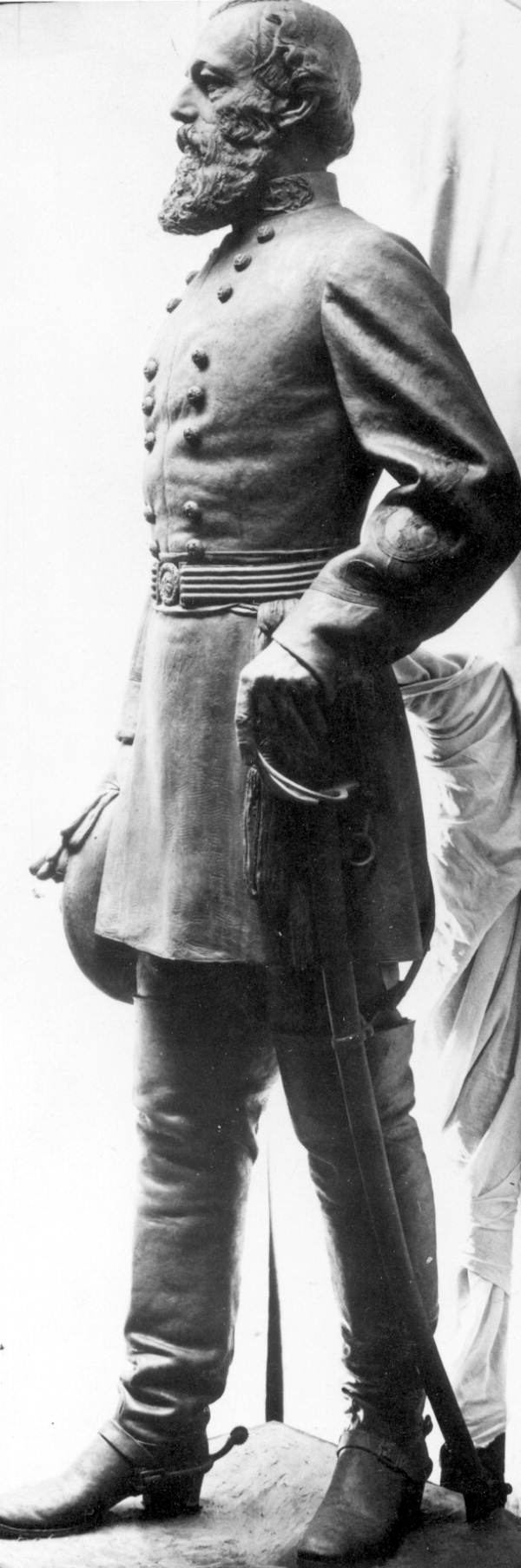 Statue of General Kirby Smith, located at the National Statuary Hall Collection, Washington, D.C. Statue of General Kirby Smith, located at the National Statuary Hall Collection, Washington, D.C.