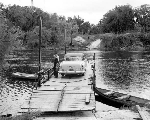 Cable ferry at Old Town - Dixie County, Florida.