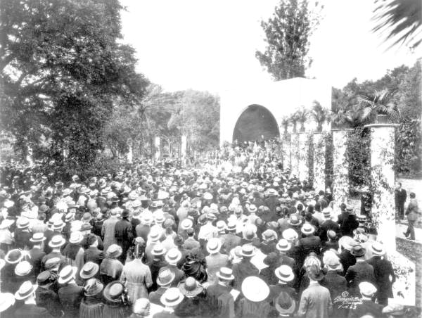 Crowds enjoying a mid-winter band concert in the park - Tampa, Florida.