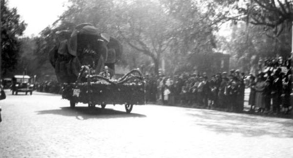 Float in the centennial celebration parade - Tallahassee, Florida.