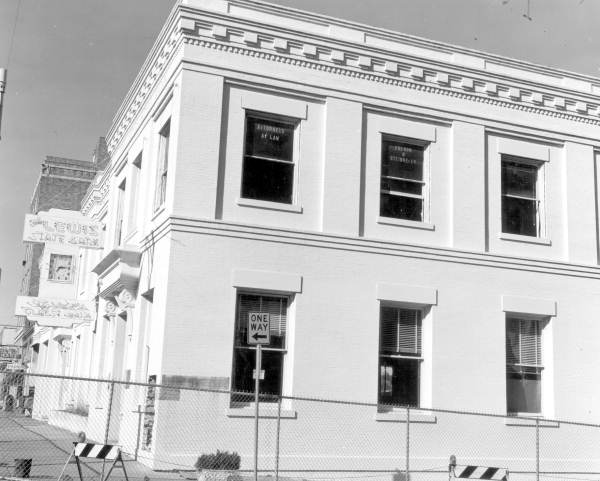 Lewis State Bank at the northeast corner of Monroe and Jefferson - Tallahassee, Florida.