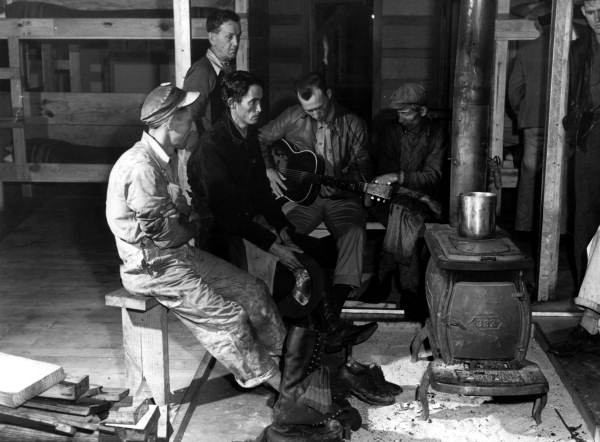 Workers around stove at Camp Blanding - Starke, Florida