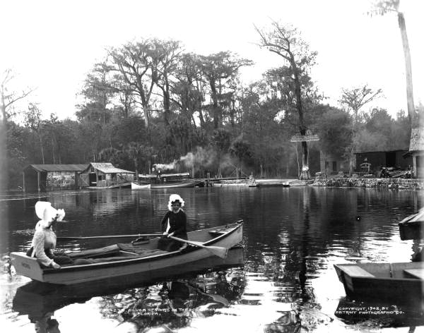 Women in rowboat at Silver Springs - Ocala, Florida