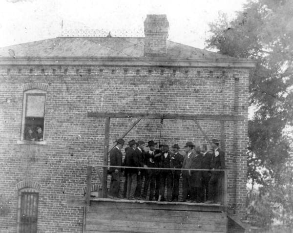 Hanging at the Leon County jail - Tallahassee, Florida.