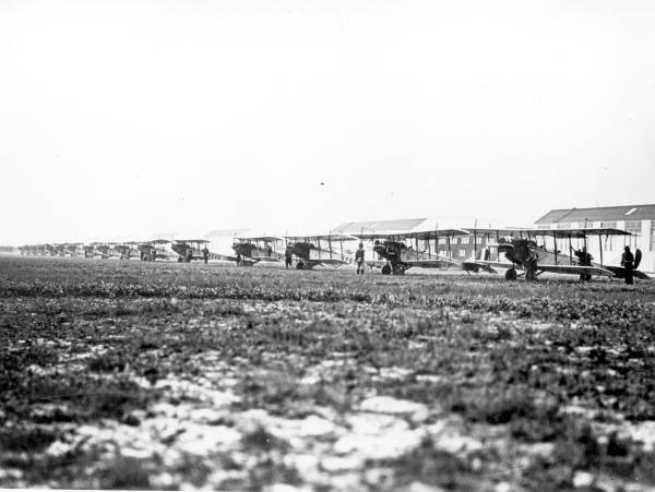 Army Air Service planes lined up at Carlstrom Field near Arcadia - De Soto County, Florida.