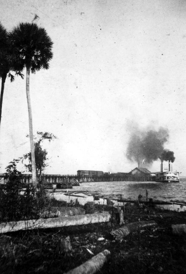 Steamship at the South Florida Railroad Company pier - Sanford, Florida.