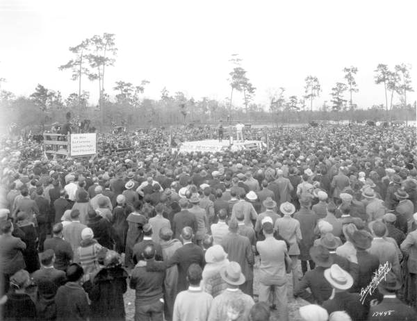 Jack Dempsey boxing exhibition for B.L. Hamner's real estate development "Forrest Hills" - Tampa, Florida.