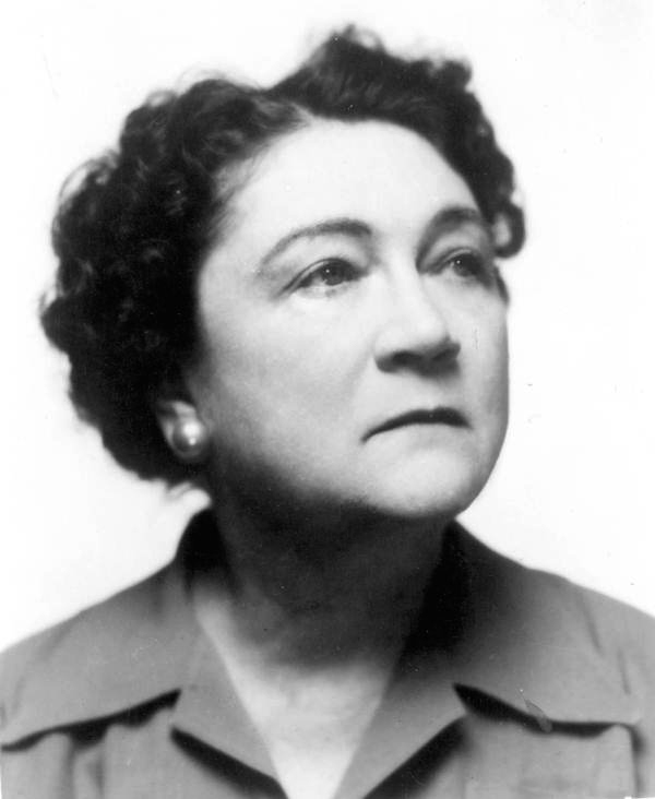 Portrait of author Marjorie Kinnan Rawlings