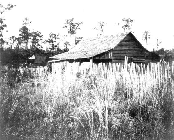 Exterior view of the parsonage - Eustis, Florida