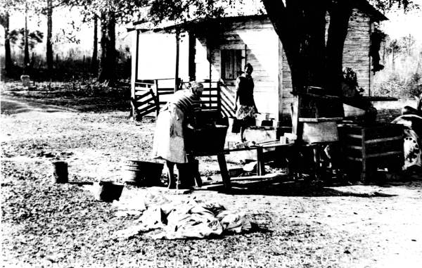 Wash day at Lewis Plantation and turpentine still- Brooksville, Florida