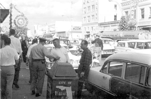 Crowd gathered at site of boycott and picketing of downtown stores - Tallahassee, Florida.