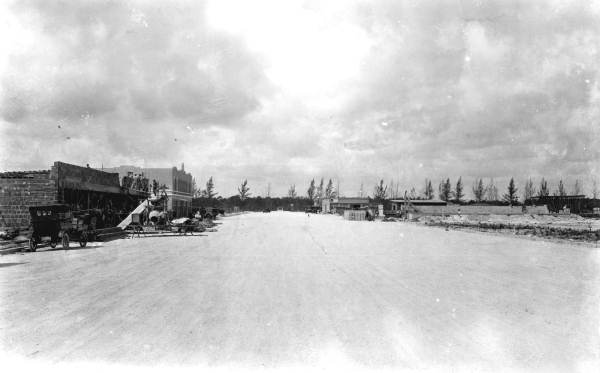 Construction along street - Hollywood, Florida