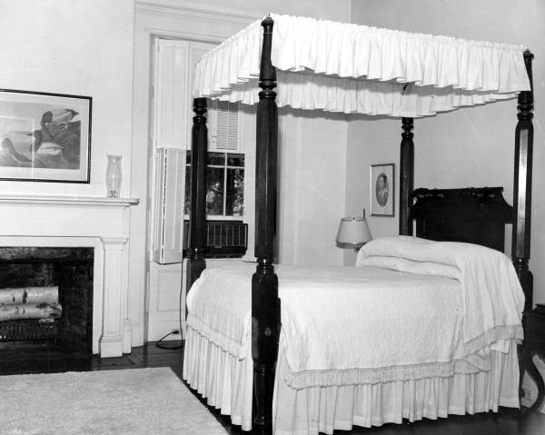 Bedroom at the Grove - Tallahassee, Florida