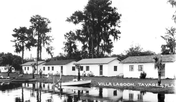 Villa Lagoon trailer park cottages - Tavares, Florida.