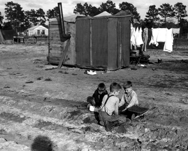 Children of construction workers at Camp Blanding - Starke, Florida