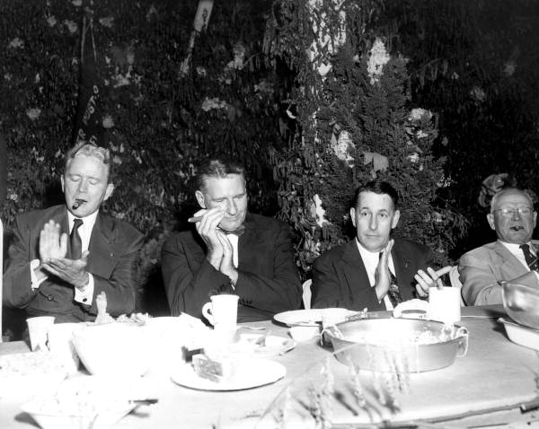 Former governors and Commissioner of Agriculture clapping at Mahan party