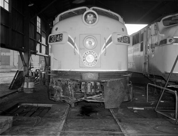 View of Seaboard Air Line Railroad Company diesel locomotive #3048 - Jacksonville, Florida