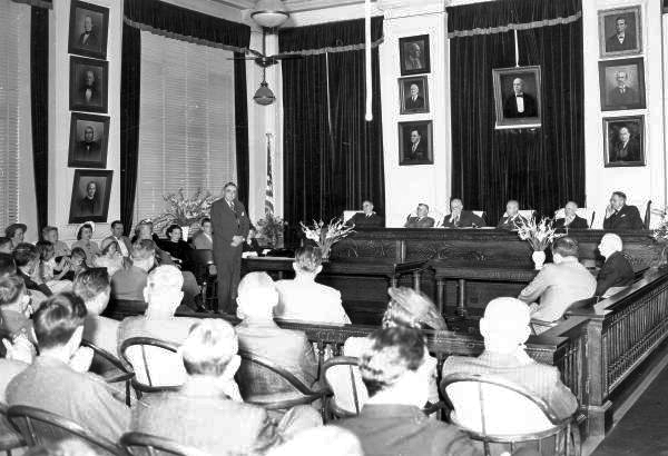 Supreme Court Justice Rivers Buford speaking at his retirement ceremony - Tallahassee, Florida