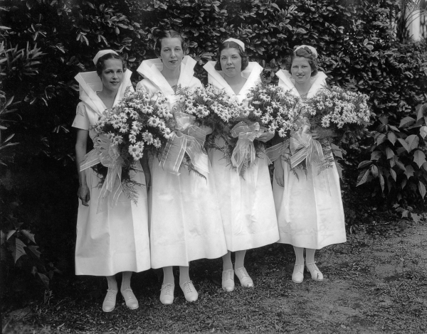 Graduate nurses from the Riverside Hospital.
