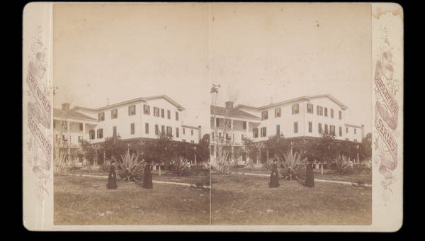 Women in front of the Brock House hotel - Enterprise, Florida