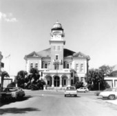 Suwannee County courthouse - Live Oak, Florida