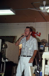 John Larison auctioneering - West Palm Beach, Florida.