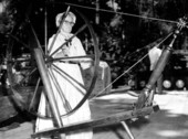 Jessie Coker spinning cotton- White Springs, Florida