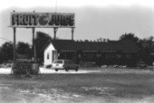 H & R Groves fruit stand - Lake Wales, Florida