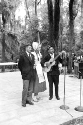 Lisette Wehlburg, John Kater, and Hans Frankfort performing- White Springs, Florida