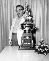 Sports writer Tommy Anderson with his Outdoorsman of the Year award from the Florida Outdoor Writers Assn.