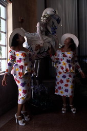 Scull Sisters, artists with a piece of art - Miami, Florida.
