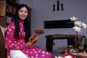 Tina Nguyen, Vietnamese musician - Orlando, Florida.