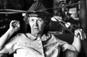 Evelyn Caffee Parks wearing a palmetto hat she made