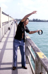 Cuban fisherman casting his "yo yo" fishing line
