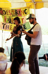 Alexa Jaffurs playing fiddle and Fred Jaffurs playing guitar - White Springs, Florida
