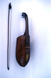 Gourd fiddle and bow made by Linda Beth Waldron - White Springs, Florida