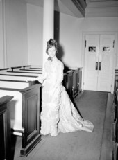 Tallahassee Women's Club member in costume at the First Presbyterian Church
