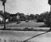 View looking east at the lot on which Joe Steinmetz would build his photography studio in Sarasota, Florida.