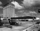 View showing the Sarasota Motor Hotel.