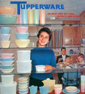 Tupperware advertisement featuring a Joe Steinmetz photograph.