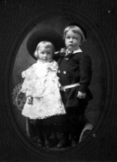 Portrait of Rosa Alexina Smith and brother Chandler Holmes Smith III.