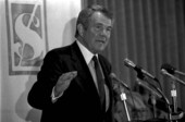 Pat Robertson speaks about the national deficit - Tallahassee, Florida
