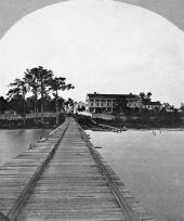 Brock House hotel - Enterprise, Florida.