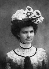Esther Howard