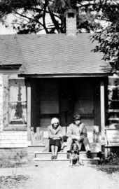 Mr. and Mrs. John McGowen - visitors to Luna Plantation