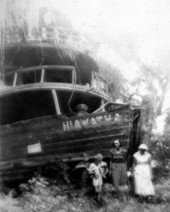 "Hiawatha" grounded at Hart's Point - Palatka, Florida.