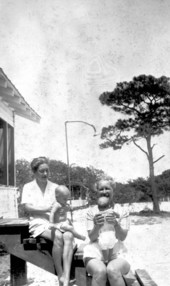 Tallahassee residents Mildred Lee Maddox holding son Jimbob and sister Edna Lee Tinney Livingston holding son Jack