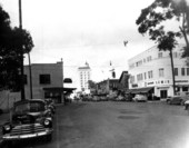 Street scene : Gainesville, Florida.