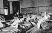 School children in a LaBelle classroom